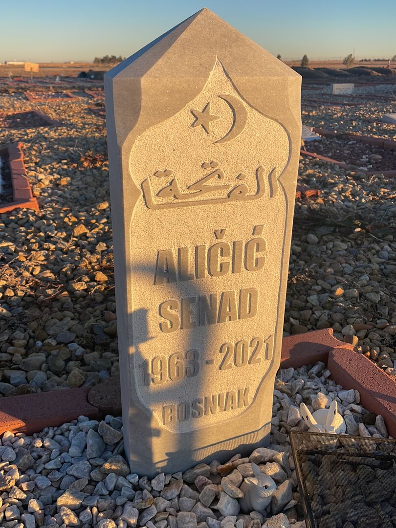 Alicic Senad's grave. Photo 1