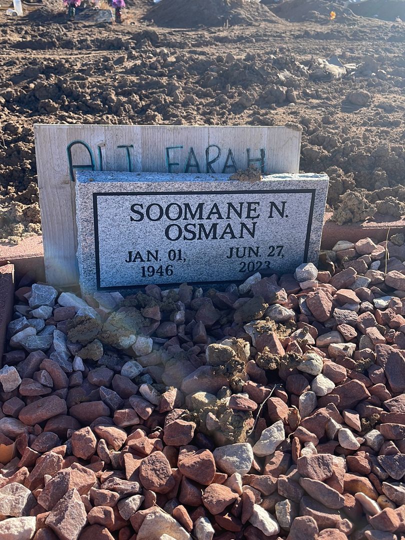 Soomane N. Osman's grave. Photo 1
