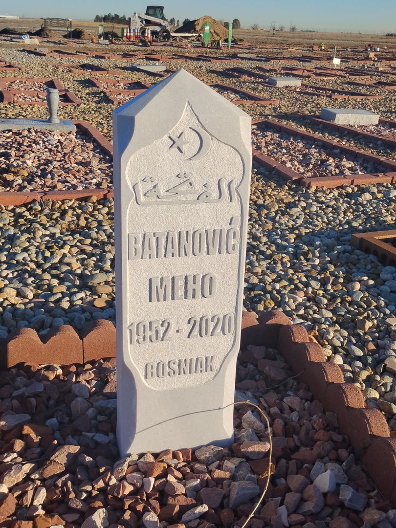 Batanovic Meho's grave. Photo 1