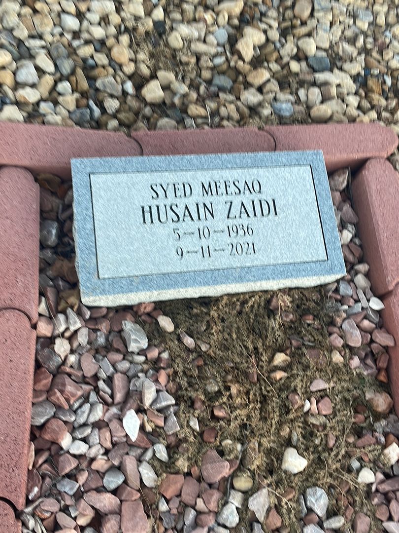 Syed Meesaq Husain Zaidi's grave. Photo 1