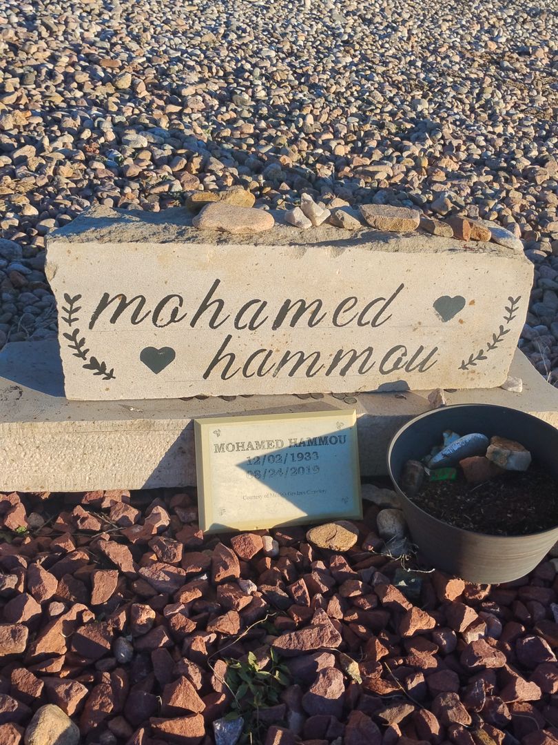 Mohamed Hammou's grave. Photo 1