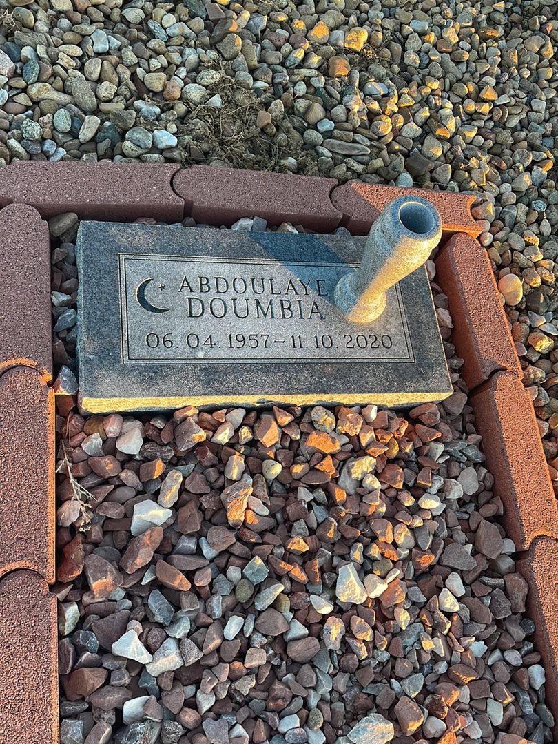Abdoulaye Doumbia's grave. Photo 1