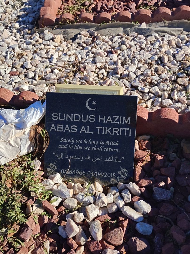 Sundus Hazim Abas Al Tikriti's grave. Photo 1