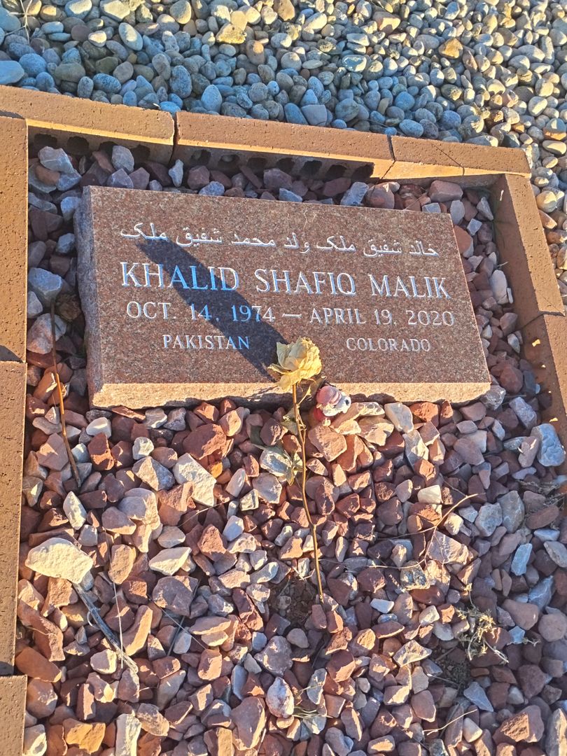 Khalid Shafiq Malik's grave. Photo 1