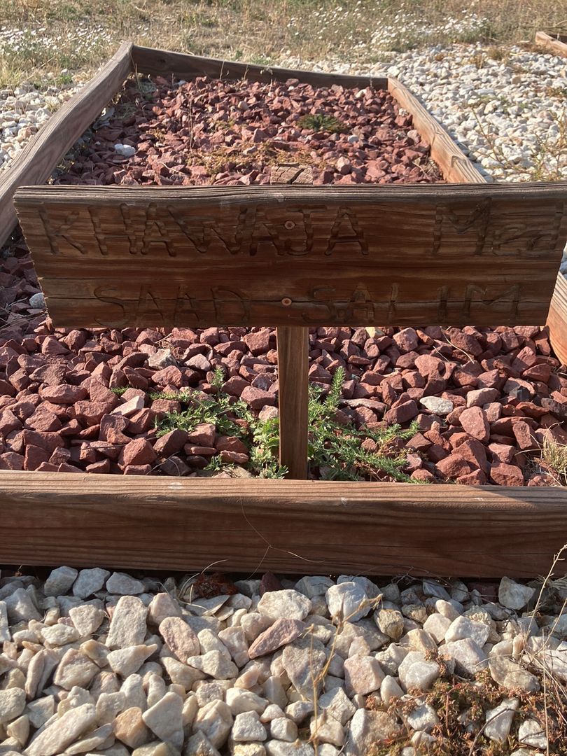 Khawaja Med Saad Salim's grave. Photo 1
