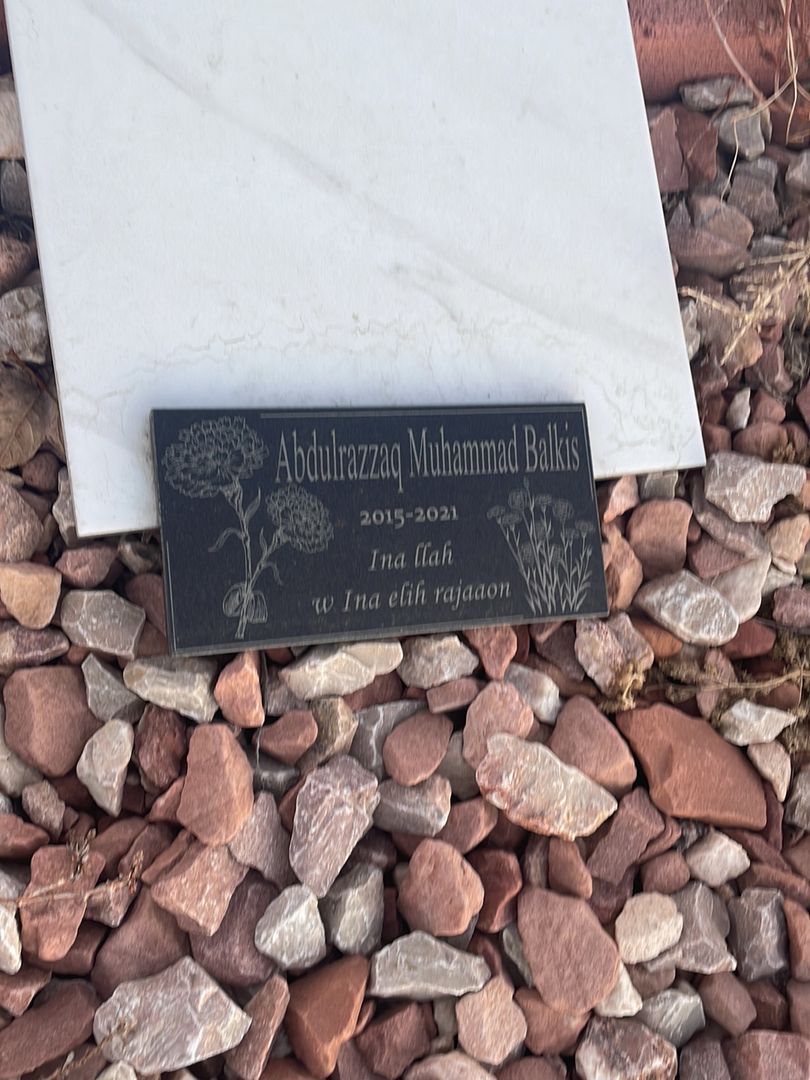 Abdulrazzaq Muhammad Balkis's grave. Photo 1
