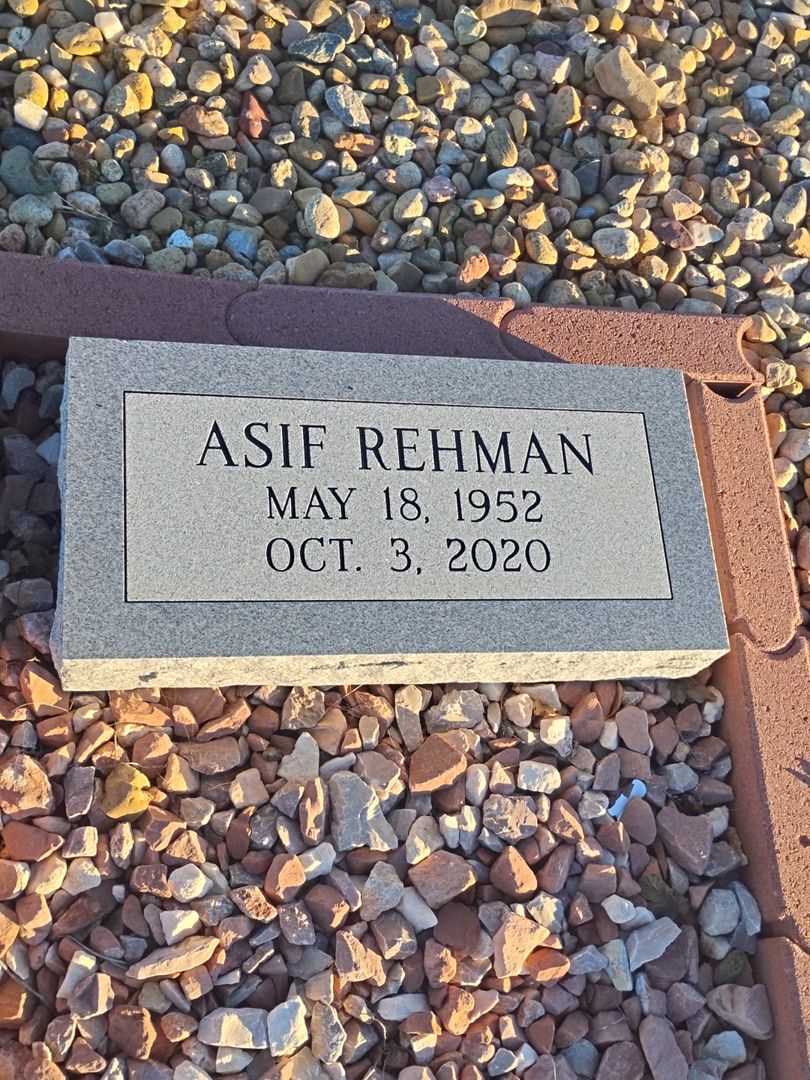 Asif Rehman's grave. Photo 1